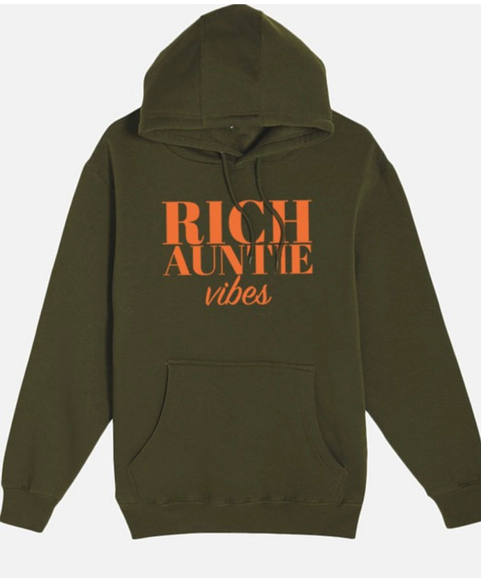 RICH AUNTIE HOODIE